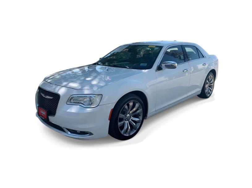 2019 Chrysler 300 Limited's photo
