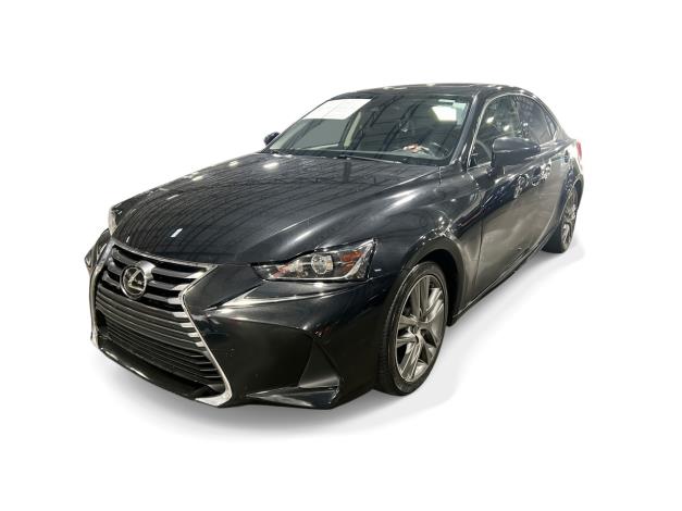 2020 Lexus IS 300's photo