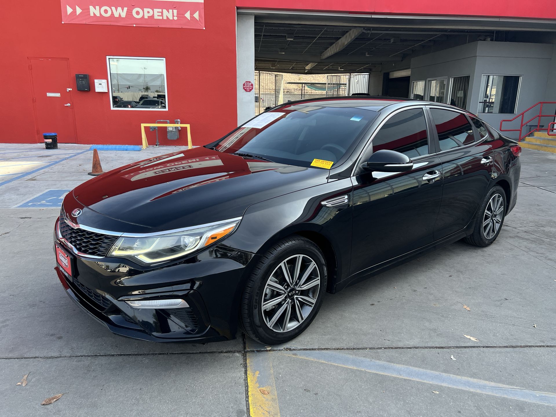 2019 Kia Optima LX photo 4