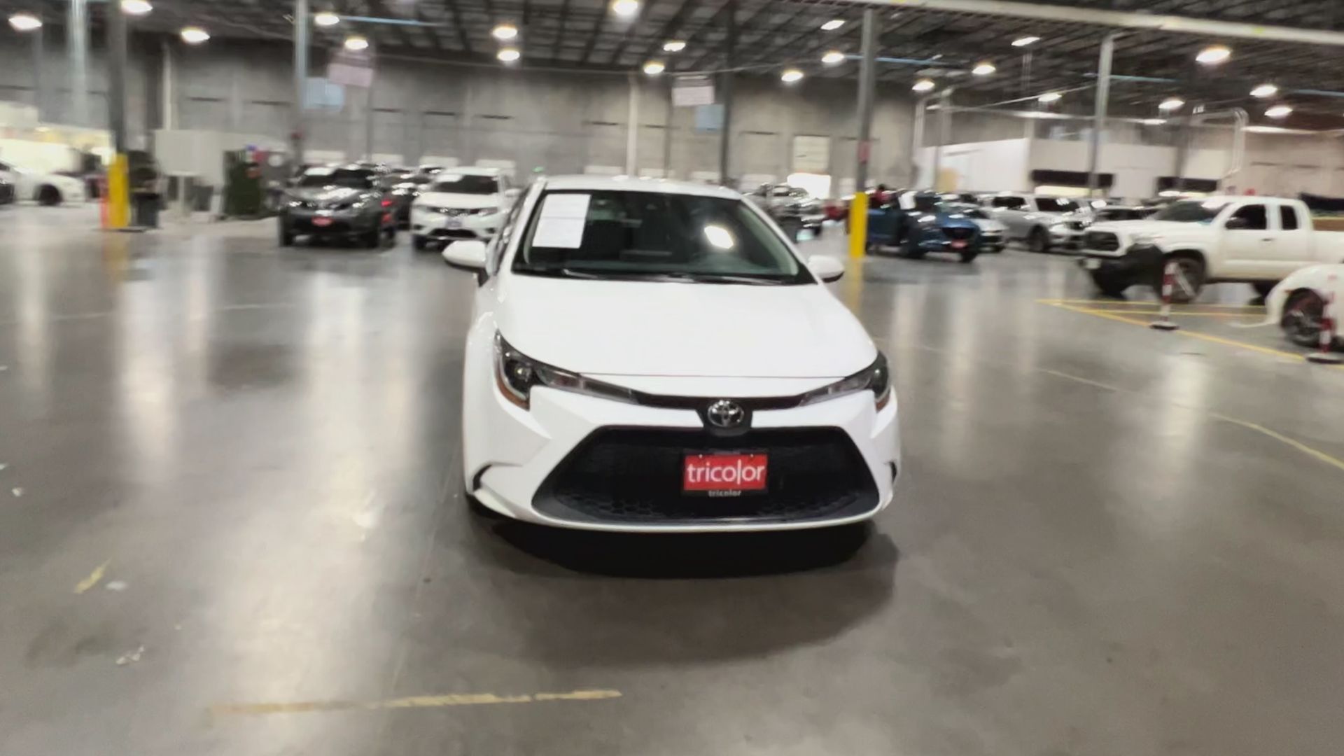 2021 Toyota Corolla LE photo 25