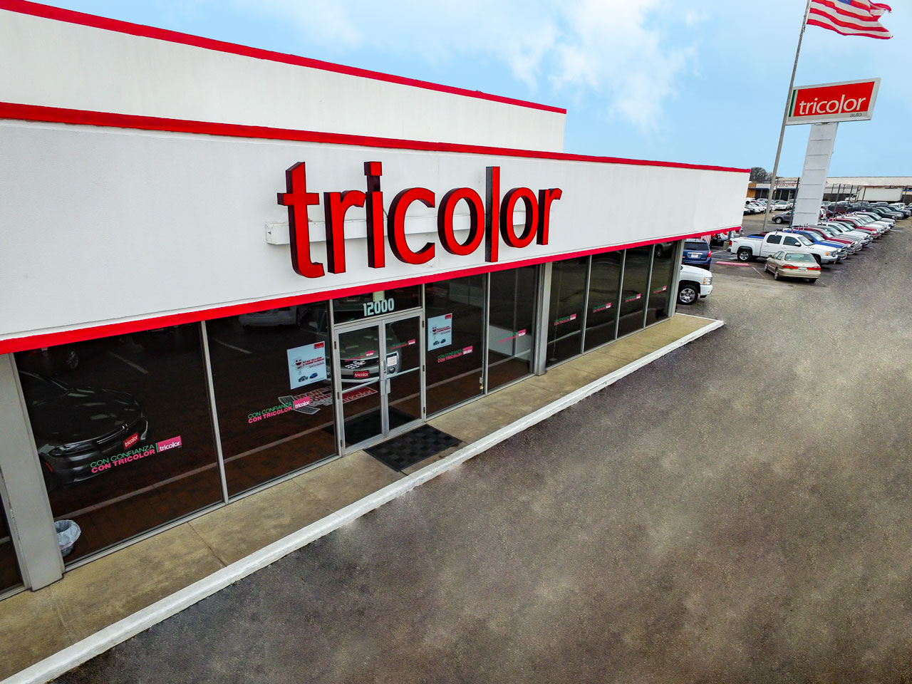 Tricolor Auto Arizona Mega Reconditioning Center Surprise Photos Tricolor Auto | Localidades | Garland, Texas